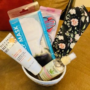 All brand new items!!! Beauty Bundle